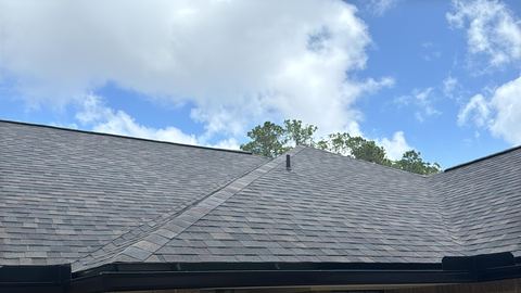 Dimensional shingle roof